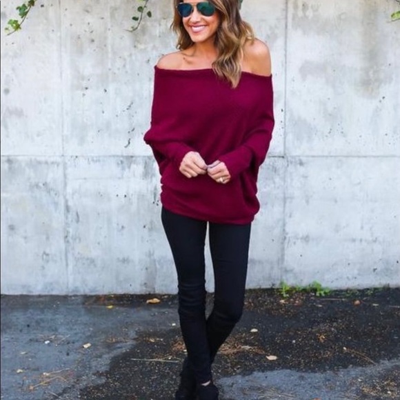 🎉HP🎉 Off-the shoulder ribbed knit sweater - Picture 2 of 4